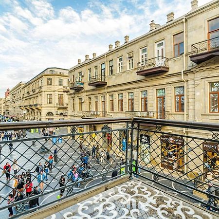 Nizami Street 2 Room Luxe House Baku Bagian luar foto