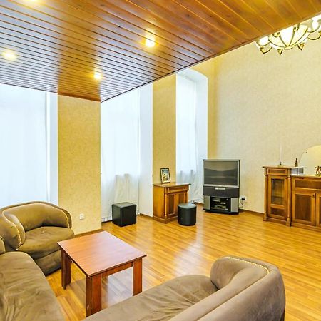Nizami Street 2 Room Luxe House Baku Bagian luar foto