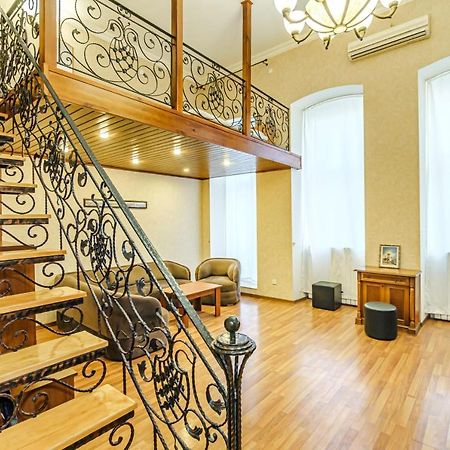 Nizami Street 2 Room Luxe House Baku Bagian luar foto