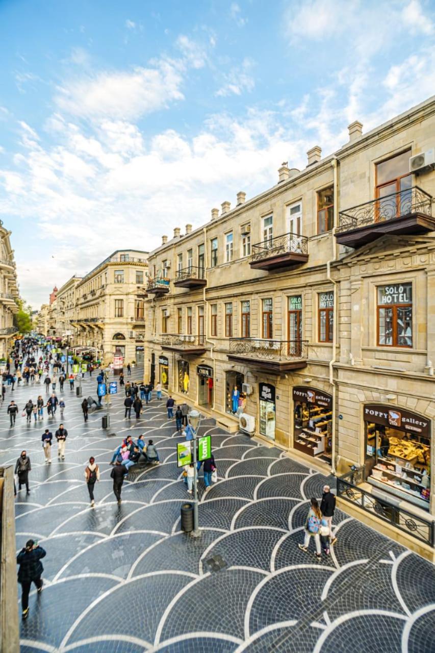 Nizami Street 2 Room Luxe House Baku Bagian luar foto